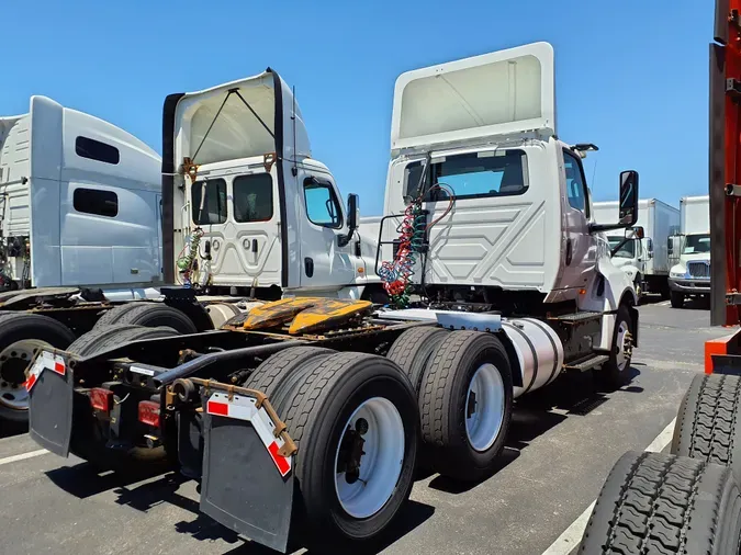 2018 NAVISTAR INTERNATIONAL LT625 DAYCAB T/A