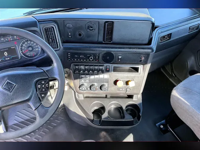 2021 INT LT625 6x4