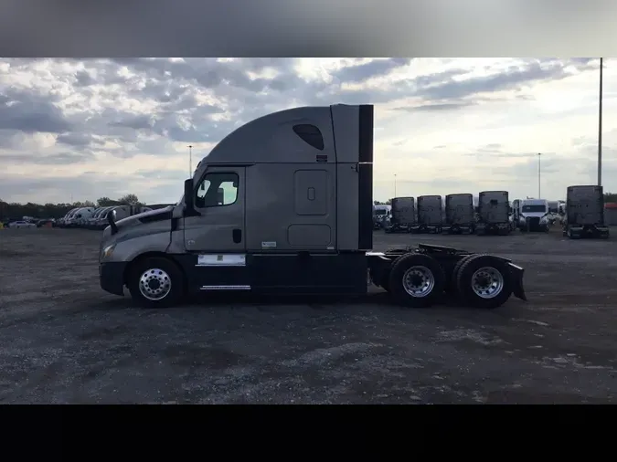 2024 Freightliner Cascadia 126