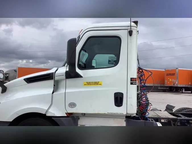 2019 Freightliner Cascadia 12623c612d161e4466ab918b3de51e65913