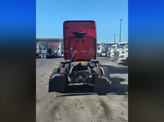 2017 FREIGHTLINER/MERCEDES CASCADIA 125