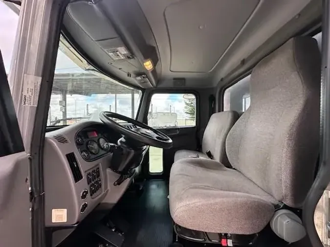 2020 Peterbilt 330