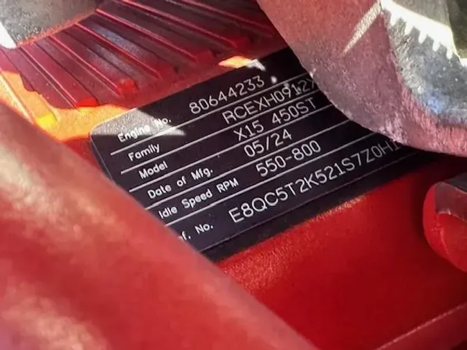 2025 Peterbilt 57923d022ebcb1f6cce5a3d5345db6e100e