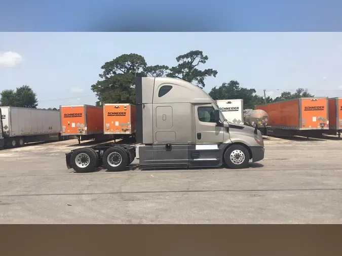 2022 Freightliner Cascadia 12623d0488a8a30c8a8b846e4038e771111