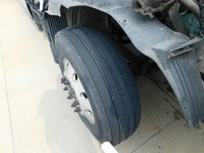 2015 Volvo VNL