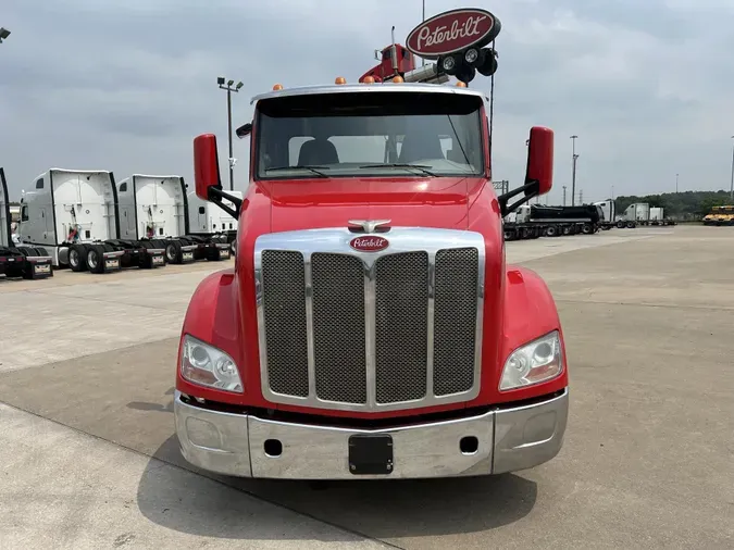 2019 Peterbilt 579