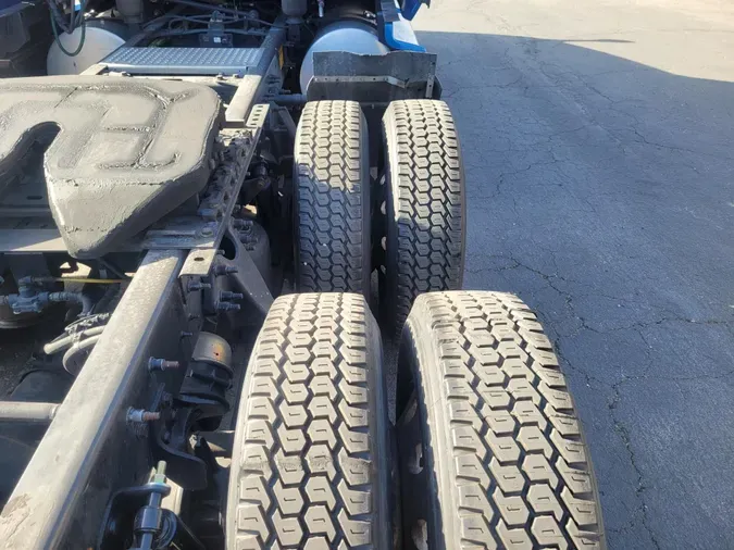 2022 International LT625