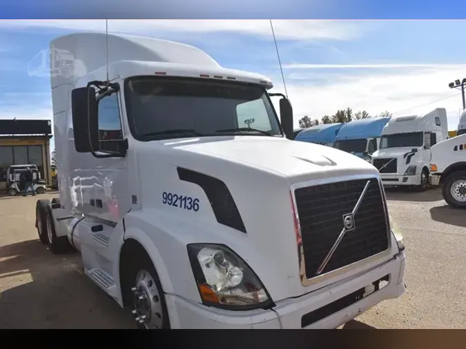 2013 VOLVO VNL64T630