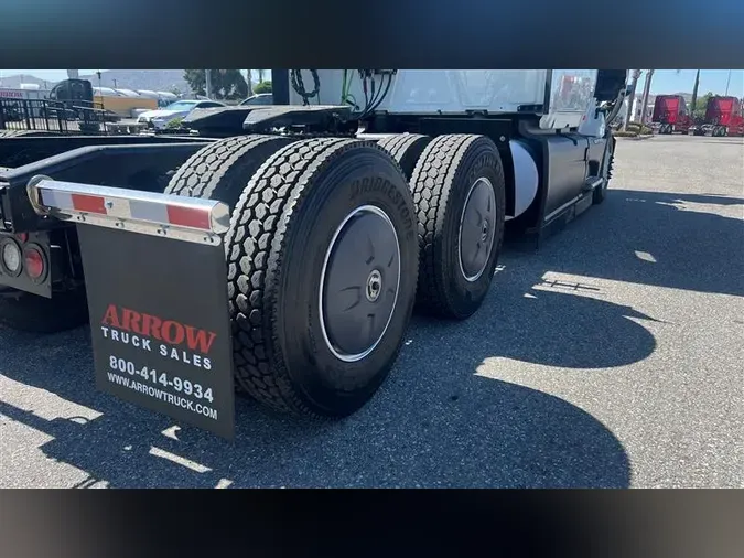 2022 INTERNATIONAL LT625