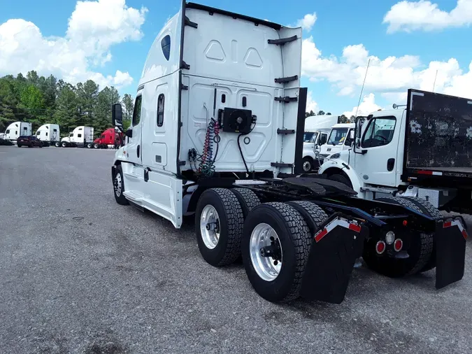 2019 FREIGHTLINER/MERCEDES CASCADIA 125