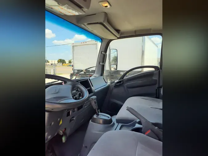2019 ISUZU NPR HD
