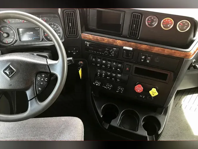 2021 INT LT625 6x4