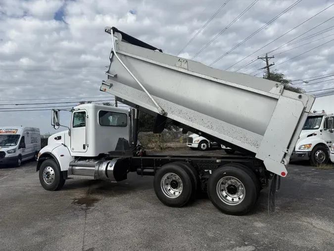 2018 Peterbilt 34823e337317f1b1dedf6eec04698e4da46