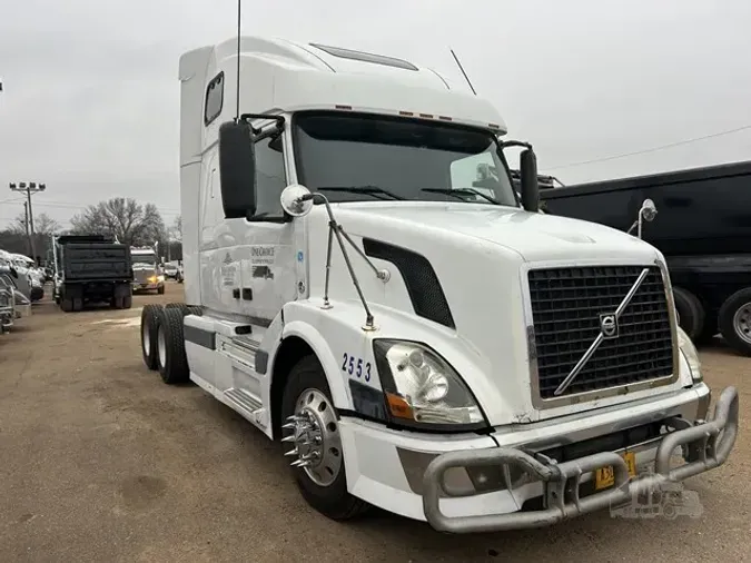 2006 VOLVO VNL64T67023e75976079d128131f1191b4554652b