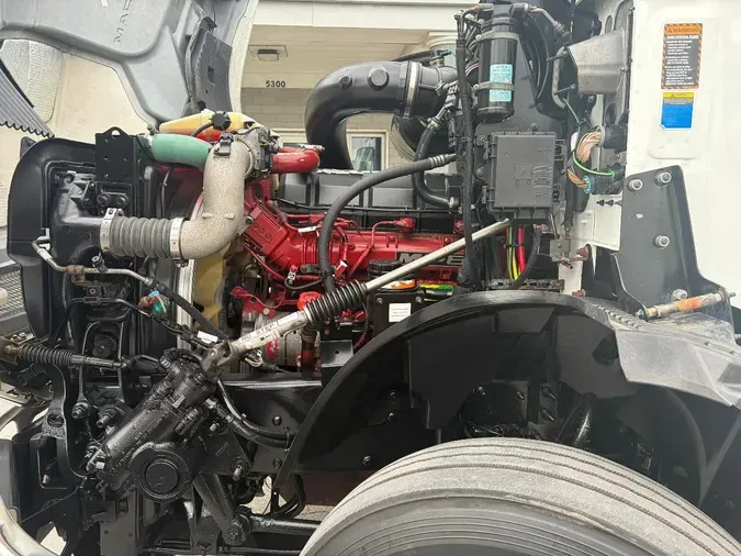 2021 MACK AN64T