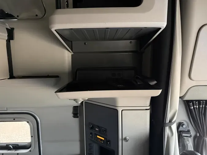 2023 Peterbilt 57923e7cdc4d438fe53462ef05b694fd1b0