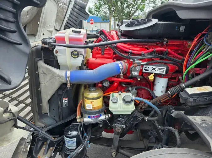 2019 FREIGHTLINER/MERCEDES CASCADIA 125
