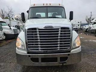 2018 FREIGHTLINER/MERCEDES CASCADIA 125