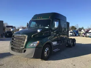 2021 FREIGHTLINER CA126