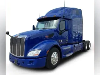 2022 Peterbilt 579