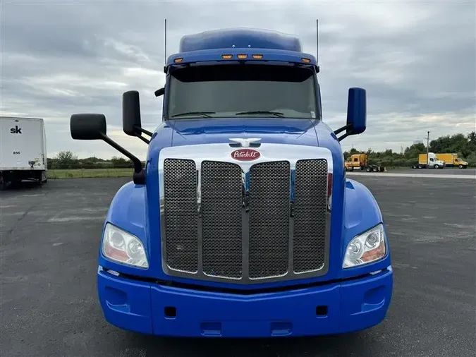 2019 PETERBILT 579