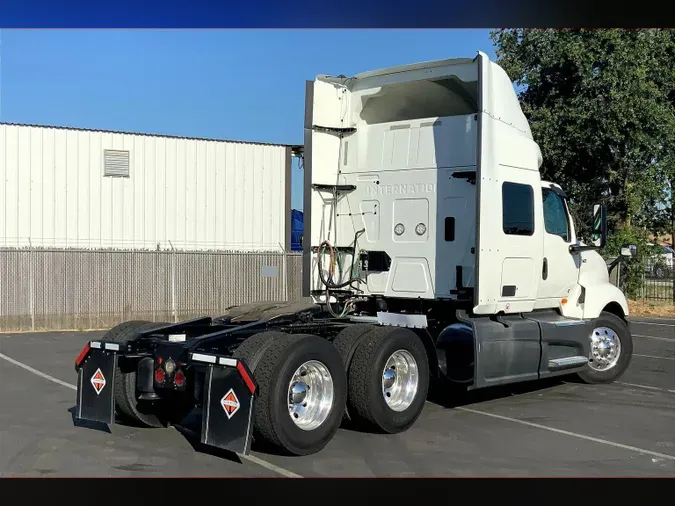 2021 INT LT625 6x4