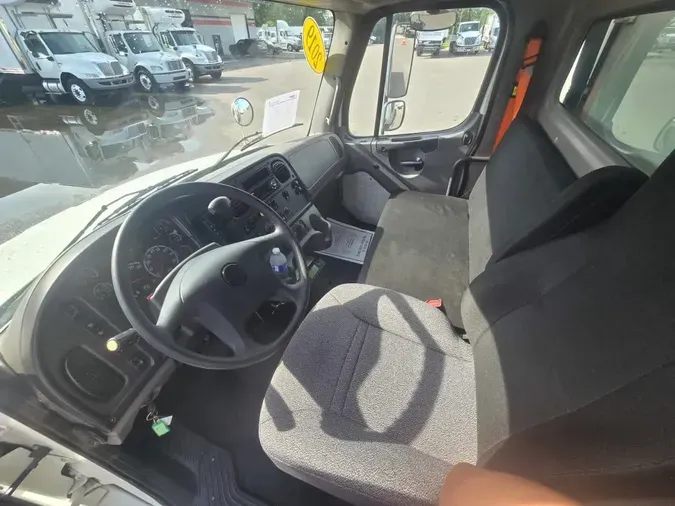 2019 FREIGHTLINER/MERCEDES M2 10623f359b2a57a212e7868b9a0d89d3a58