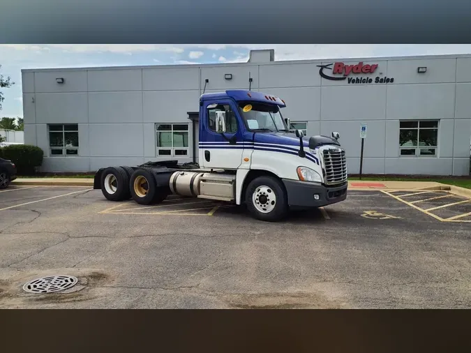 2020 FREIGHTLINER/MERCEDES CASCADIA 12523f69d2c294af511fb139bd80473addb