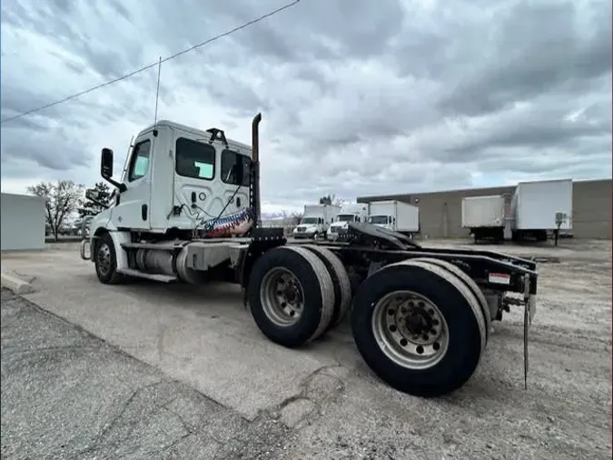 2021 FREIGHTLINER/MERCEDES NEW CASCADIA PX12664