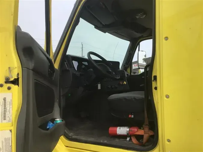2019 INTERNATIONAL RH613
