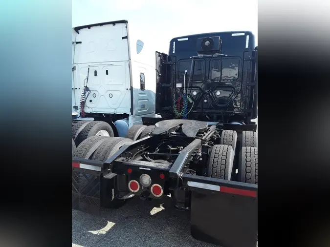 2021 FREIGHTLINER NEW CASCADIA PX12664