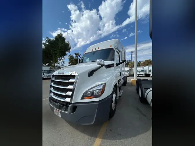 2020 FREIGHTLINER/MERCEDES NEW CASCADIA PX12664