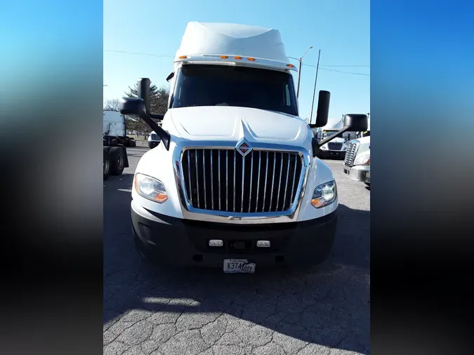 2020 NAVISTAR INTERNATIONAL LT625 SLPR CAB