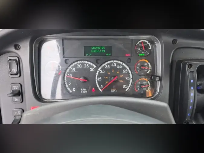 2020 FREIGHTLINER/MERCEDES M2 106