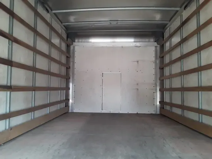 2020 GENERAL MOTORS CORP. 3500 PARCEL VAN