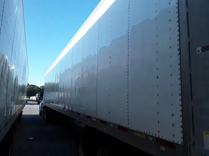 2015 UTILITY TRAILERS VS2RA 48/162/1022407f136bb679d4ffd3b4e5b0fc48a85