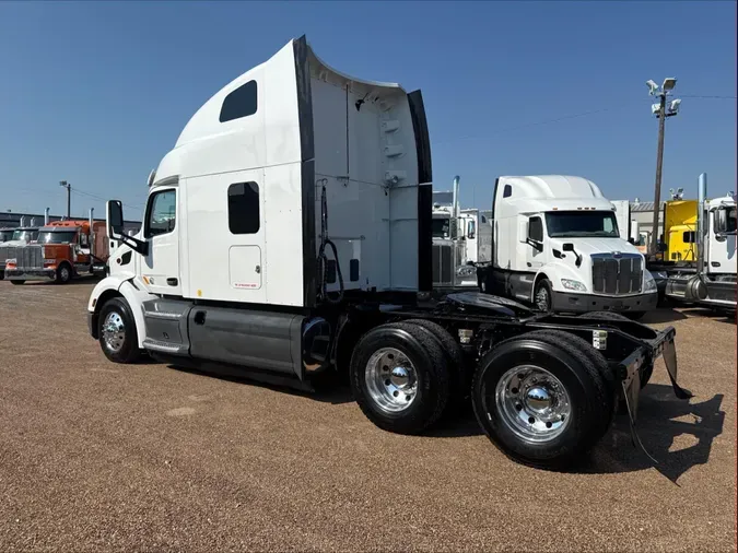 2021 Peterbilt 579
