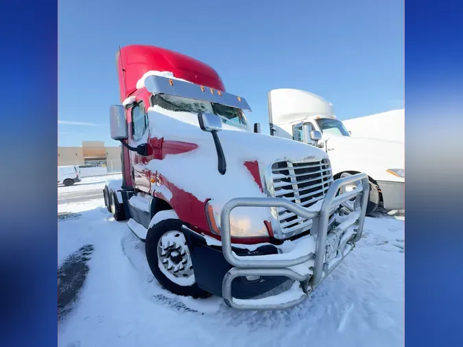 2017 FREIGHTLINER/MERCEDES CASCADIA 125