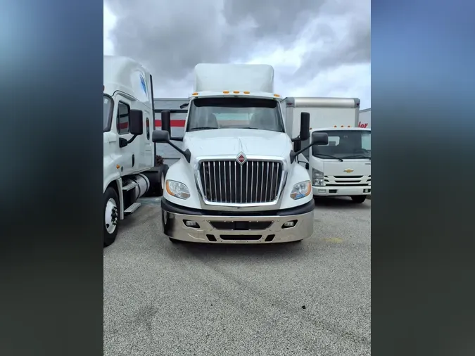 2019 NAVISTAR INTERNATIONAL LT625 DAYCAB T/A240c9a38e4fe5cbb418e836d1bad156c
