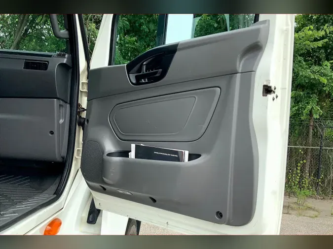 2020 INT LT625 6x4
