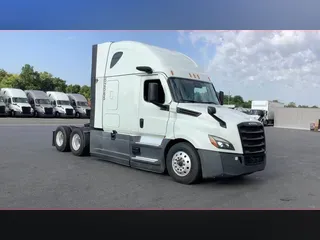 2022 Freightliner Cascadia 126