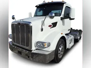 2023 Peterbilt 567