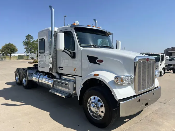 2019 Peterbilt 567