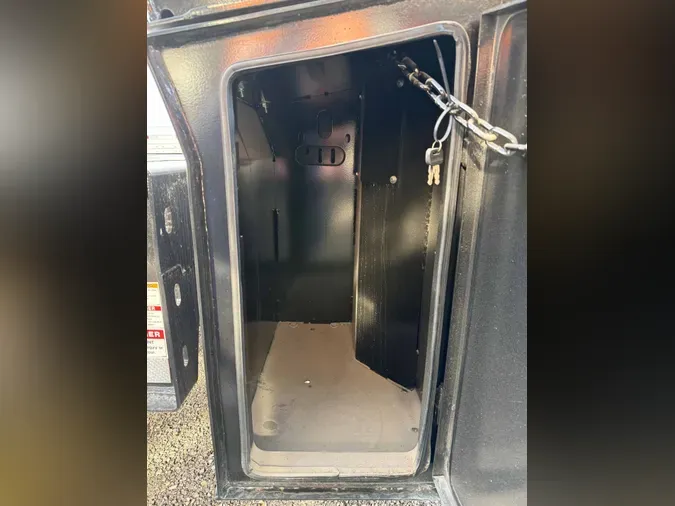 2025 TALBERT 5553TA2417b8f8db38e39c98e731fe91e2952a