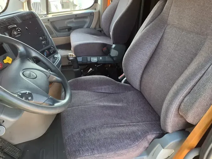 2020 FREIGHTLINER CASCADIA 125