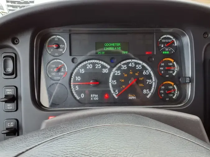 2020 FREIGHTLINER/MERCEDES M2 1062422a64e079191248a79812d57262bce