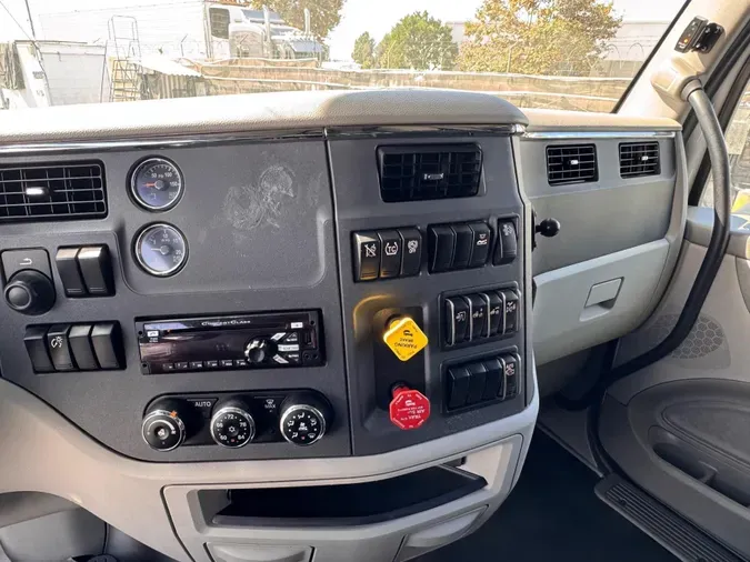 2021 Peterbilt 579