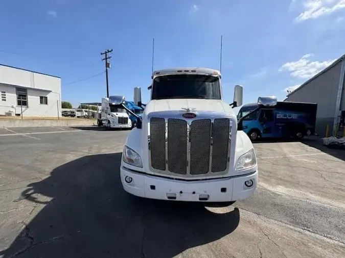 2022 Peterbilt 579