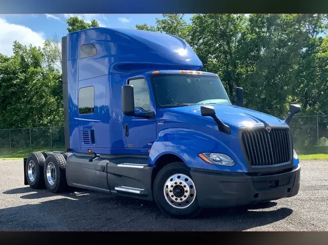 2022 INT LT625 6x42427ced8fe04d3d718e7e8ef86b81b7b