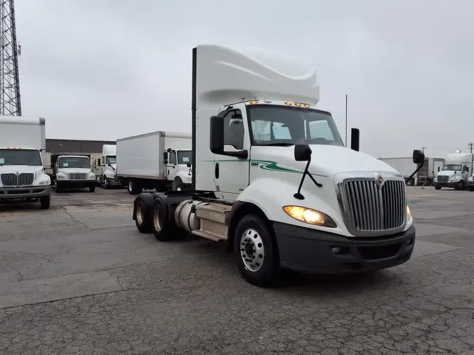 2020 NAVISTAR INTERNATIONAL RH613 DAYCAB T/A